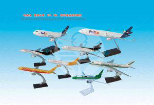  宅急送、美國(guó)長(zhǎng)青、UPS、DHL、聯(lián)邦快遞系列模型 UPS、 DHL、The federal Express series model