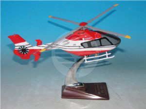 EC135直升機